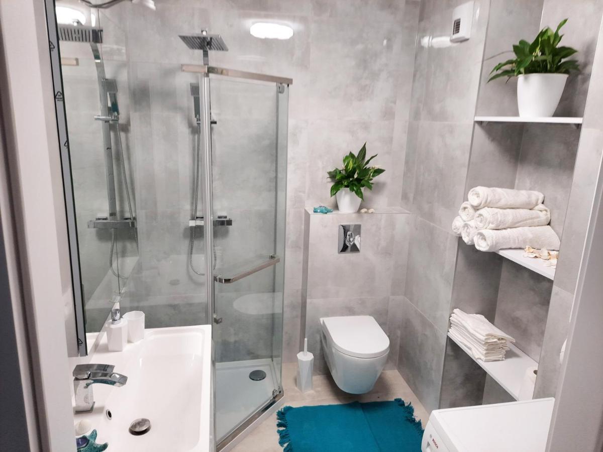 Apartament Amber Comfort Z Prywatnym Miejscem Parkingowym Kołobrzeg Εξωτερικό φωτογραφία