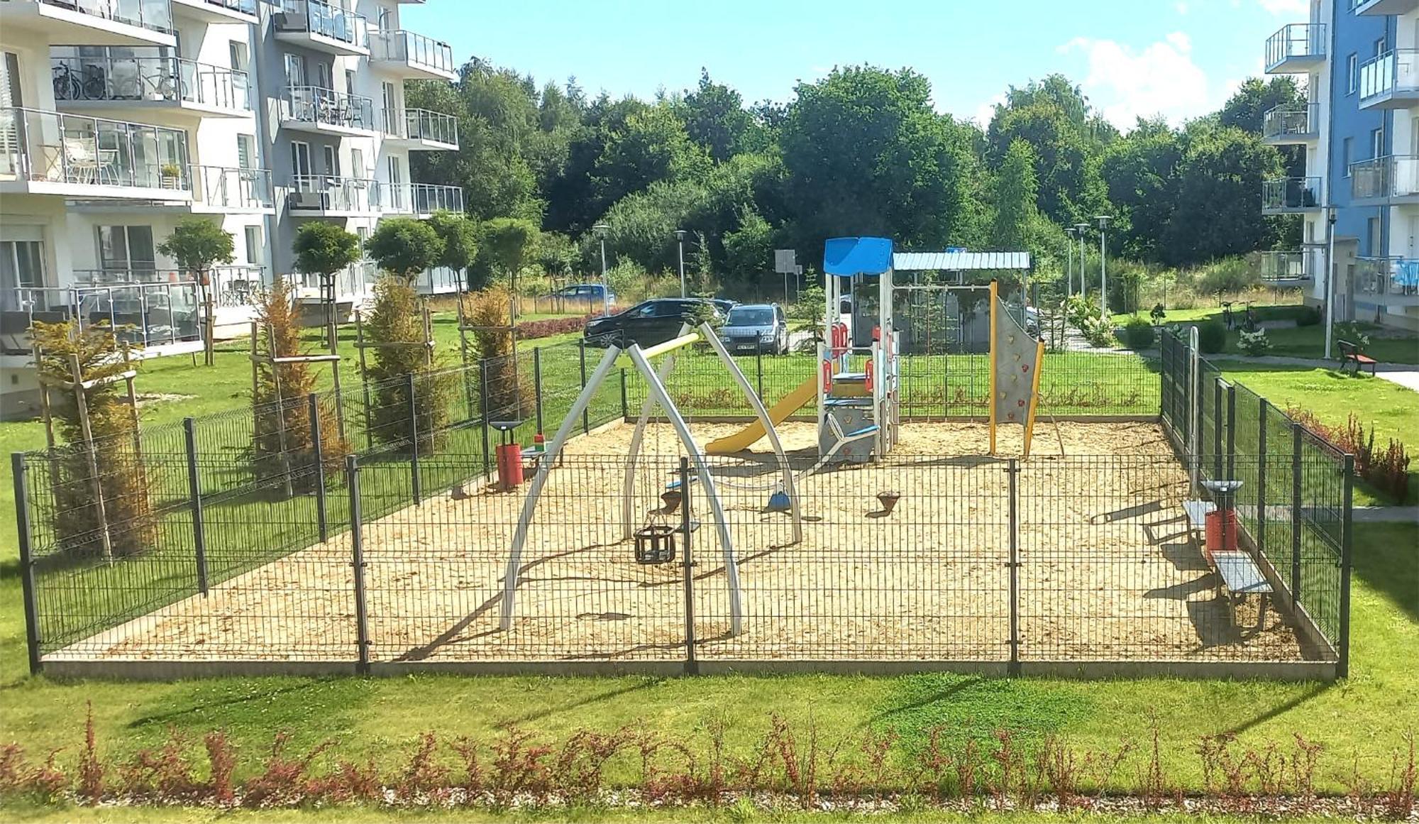 Apartament Amber Comfort Z Prywatnym Miejscem Parkingowym Kołobrzeg Εξωτερικό φωτογραφία